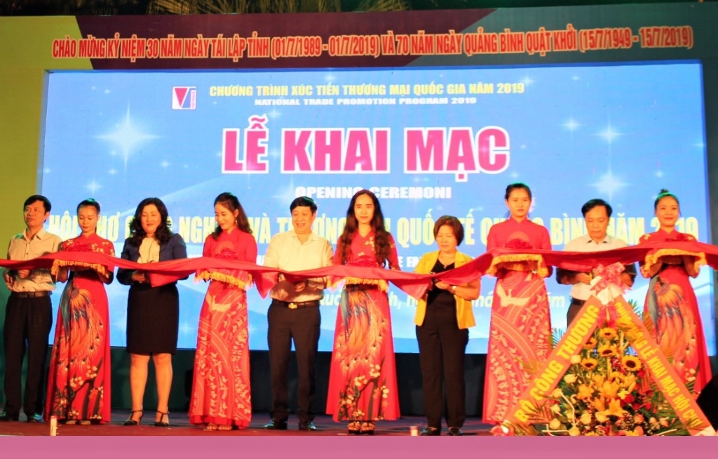 quang binh khai mac hoi cho cong nghiep va thuong mai quoc te 2019