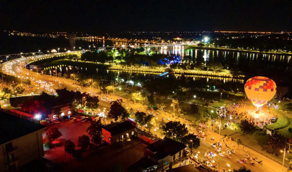 Festival Huế 2022: Lưu luyến đêm Gala giã bạn 
