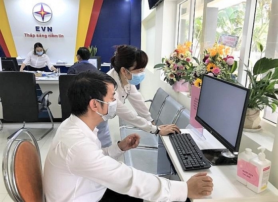 nganh dien thua thien hue day manh cong tac thanh toan tien dien truc tuyen