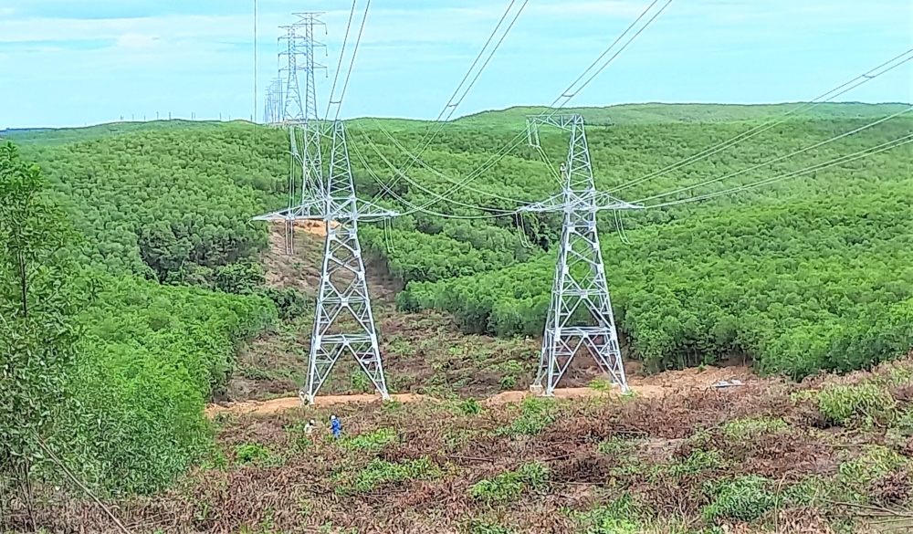 Đóng điện thành công đường dây 220kV Đông Hà – Lao Bảo