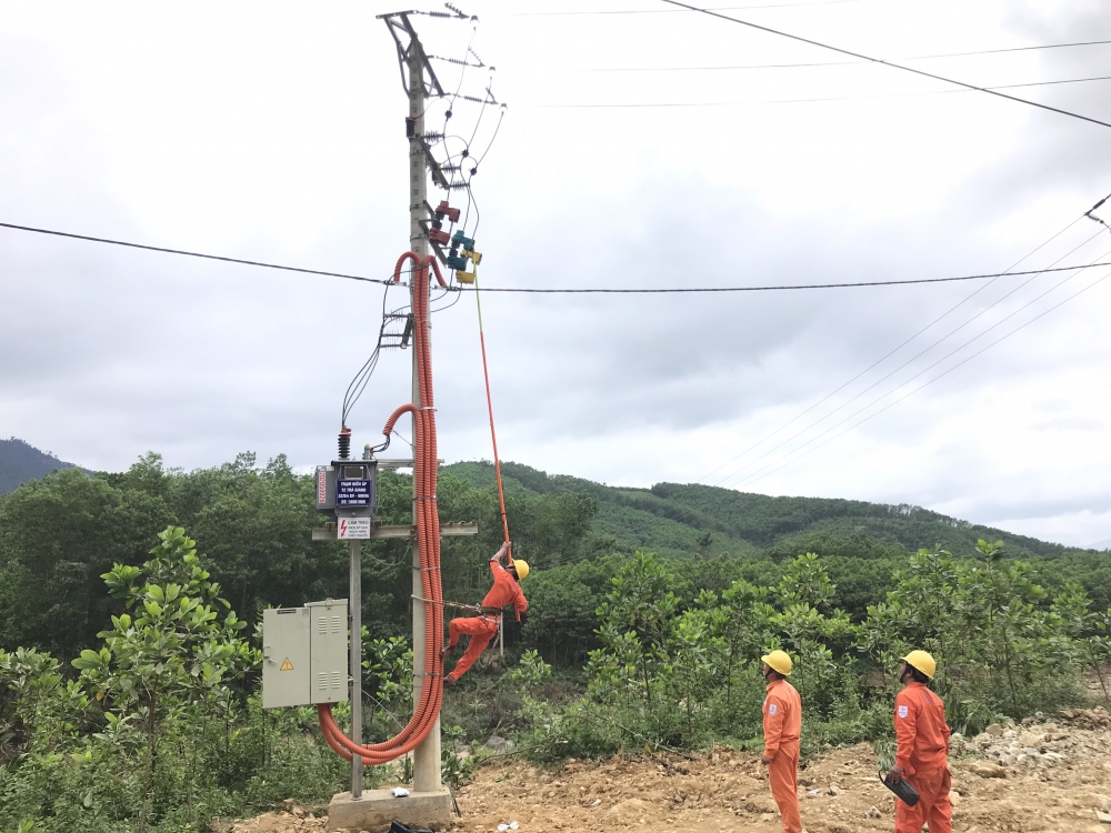 Công ty Điện lực Quảng Nam: 25 năm thắp sáng niền tin