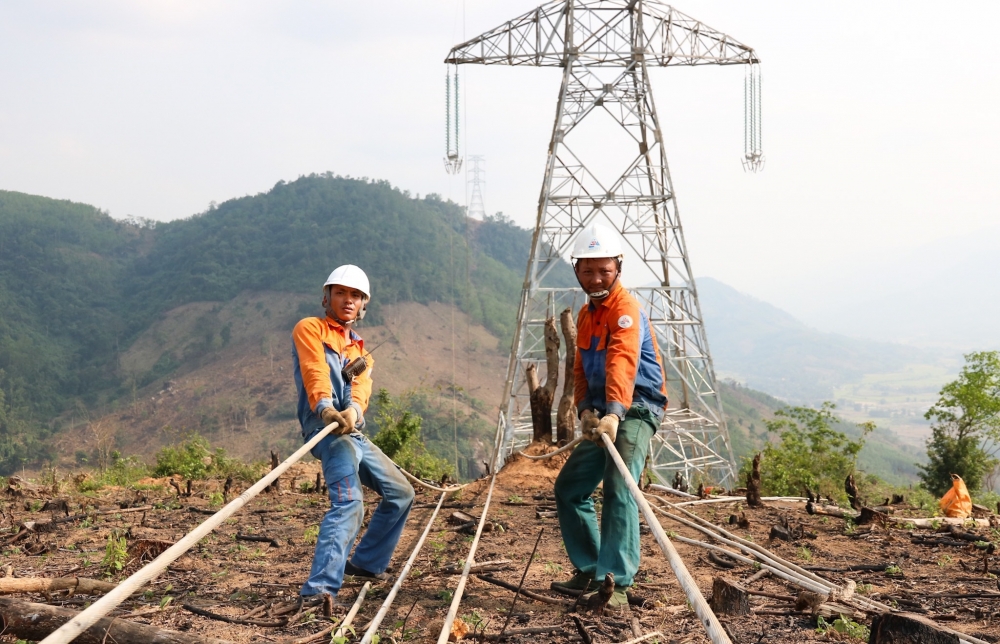 Quảng Ngãi tập trung giải quyết mặt bằng dự án đường dây 500 kV mạch 3