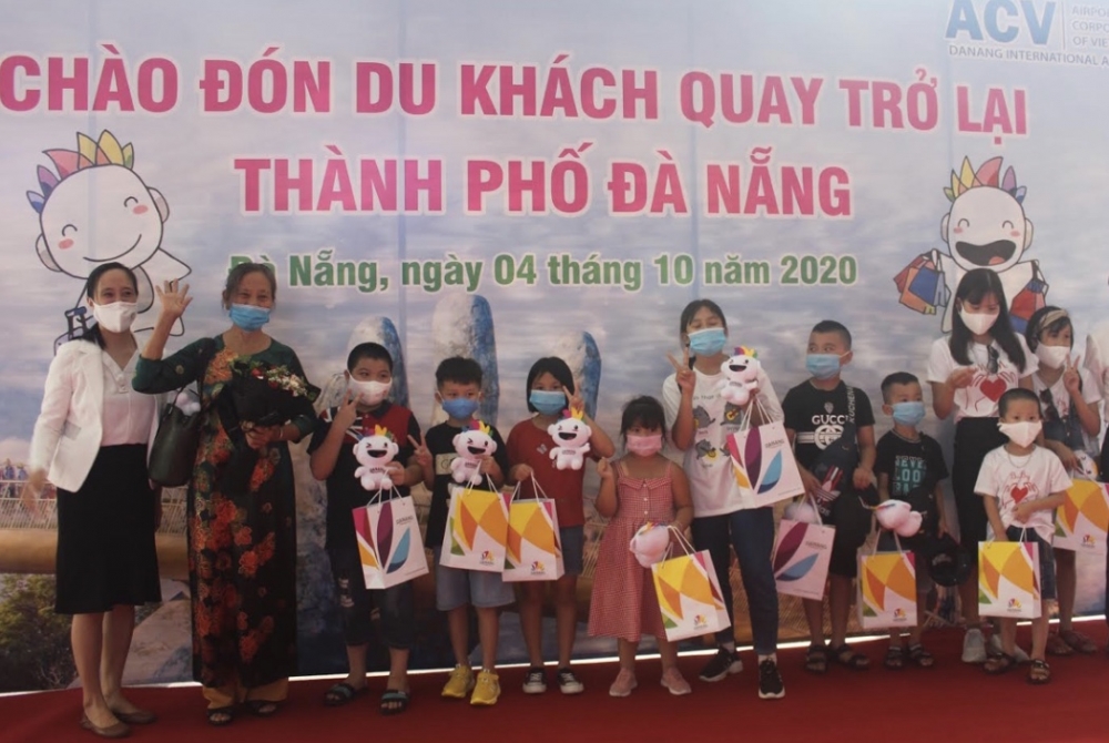 Đà Nẵng: Đón đoàn khách du lịch đầu tiên sau hơn 2 tháng chống dịch