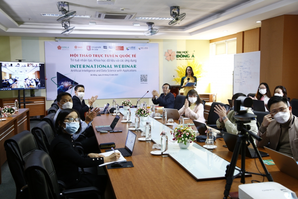 Ứng dụng trí tuệ nhân tạo, khoa học dữ liệu trong sản xuất công nghiệp và y tế