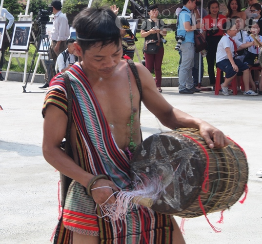 Khám phá nét văn hóa đặc sắc của đồng bào Xơ Đăng