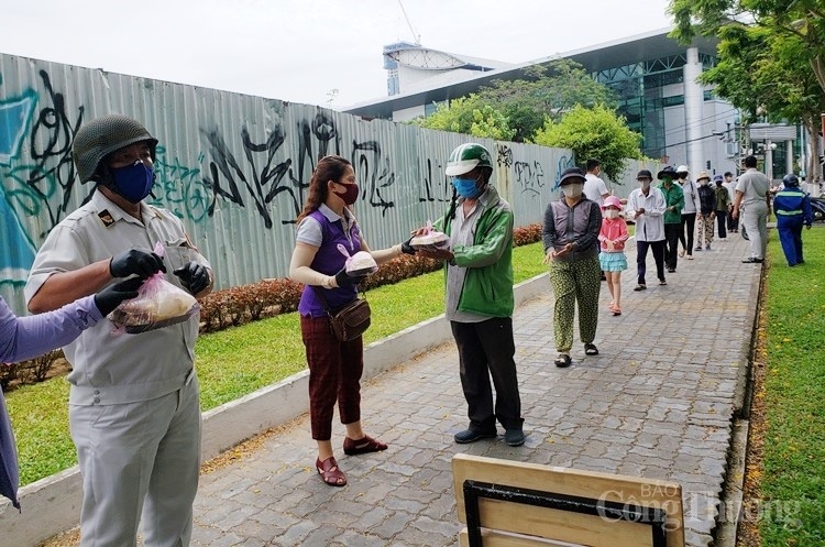 da nang doanh nghiep ho kinh doanh hoat dong tro lai sau ky ngu dong