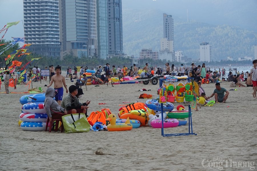 Đà Nẵng khai trương mùa du lịch biển