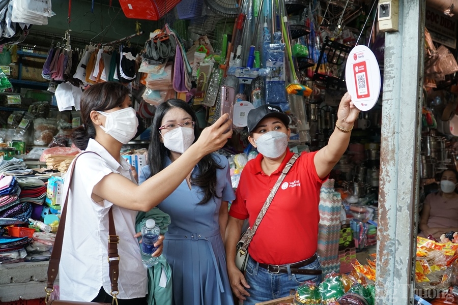 Chuyển đổi số ở chợ truyền thống miền Trung - Tây Nguyên