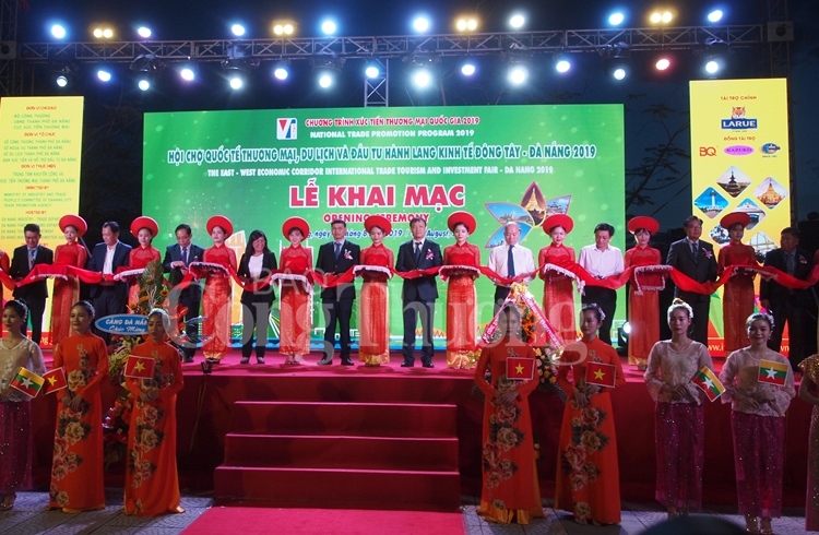 thuc day thuong mai du lich va dau tu hanh lang kinh te dong tay da nang 2019