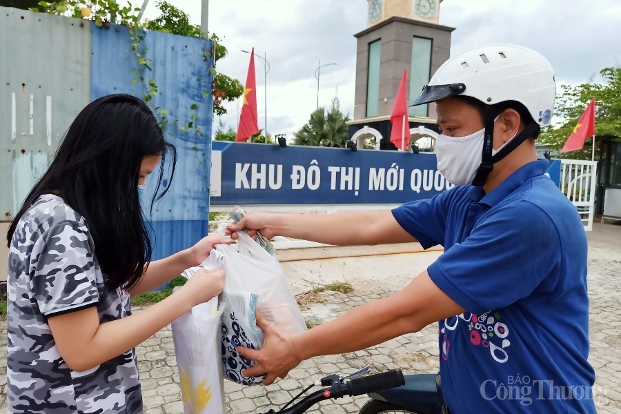 da nang neu phai cach ly phong toa ca quan huyen se cung ung luong thuc thuc pham the nao