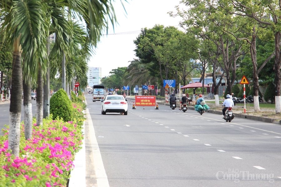 Đà Nẵng trong ngày đầu cách ly toàn thành phố