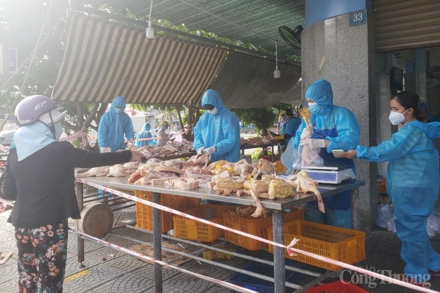 Đà Nẵng: Trước ngày cách ly toàn thành phố, hàng hóa dồi dào, siêu thị sẵn sàng hàng hóa cung ứng trong 7 ngày tới