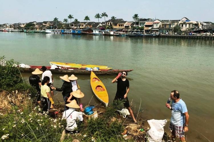 du lich quang nam noi khong voi rac thai nhua