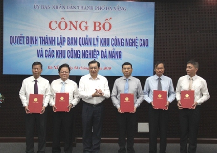 cong bo nhan su ban quan ly khu cong nghe cao va cac khu cong nghiep da nang
