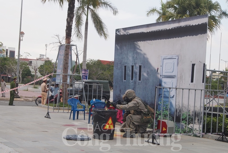 da nang dien tap ung pho su co buc xa hat nhan