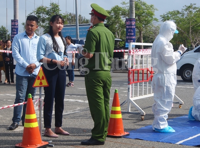 da nang dien tap ung pho su co buc xa hat nhan