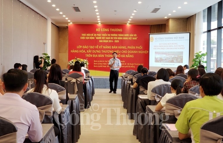 mot nguoi ban hang chuyen nghiep can co nhung yeu to nao