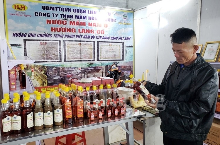 Đà Nẵng: Kích cầu tiêu dùng với chương trình giảm giá sâu tại Hội chợ hàng Việt da nang kich cau tieu dung voi chuong trinh giam gia sau tai hoi cho hang viet