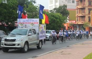 Quảng Bình: Đạp xe tuyên truyền hưởng ứng Chiến dịch Giờ trái đất 2019