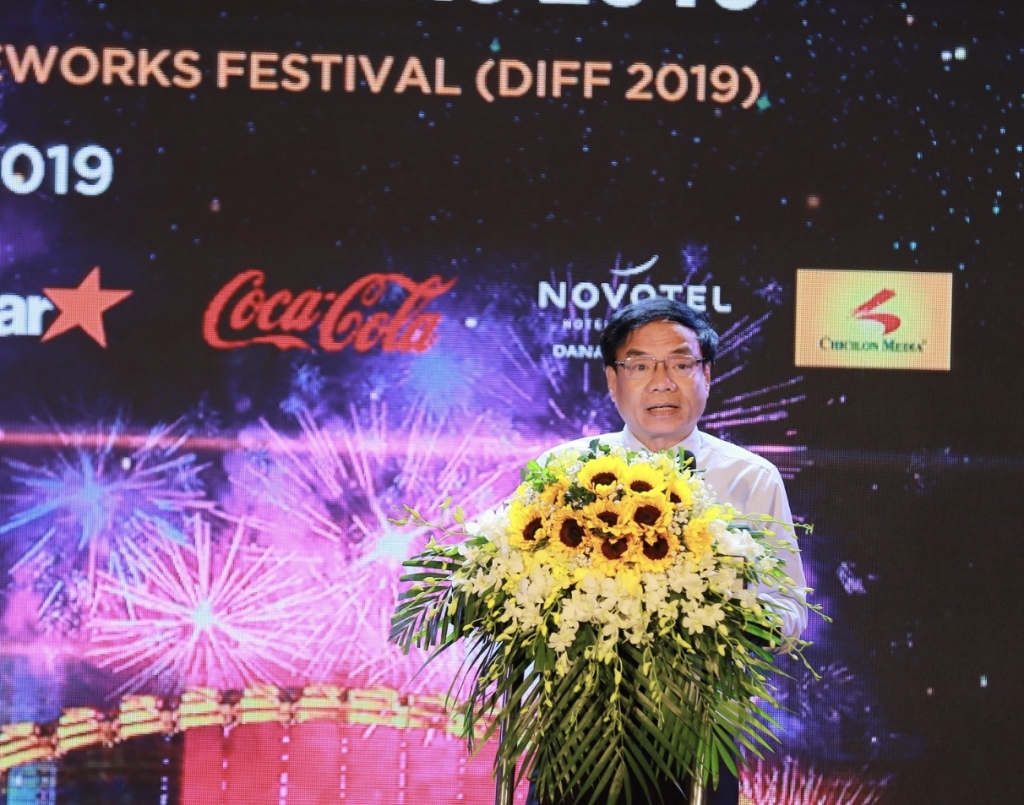 le hoi phao hoa quoc te da nang diff 2019 nhung dong song ke chuyen gi