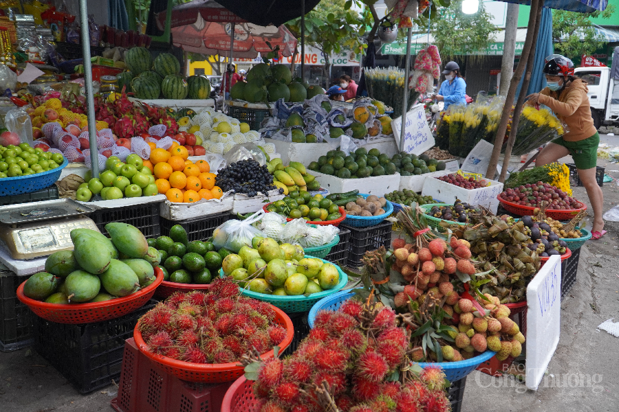 Đà Nẵng: Sôi động thị trường Tết Đoan ngọ