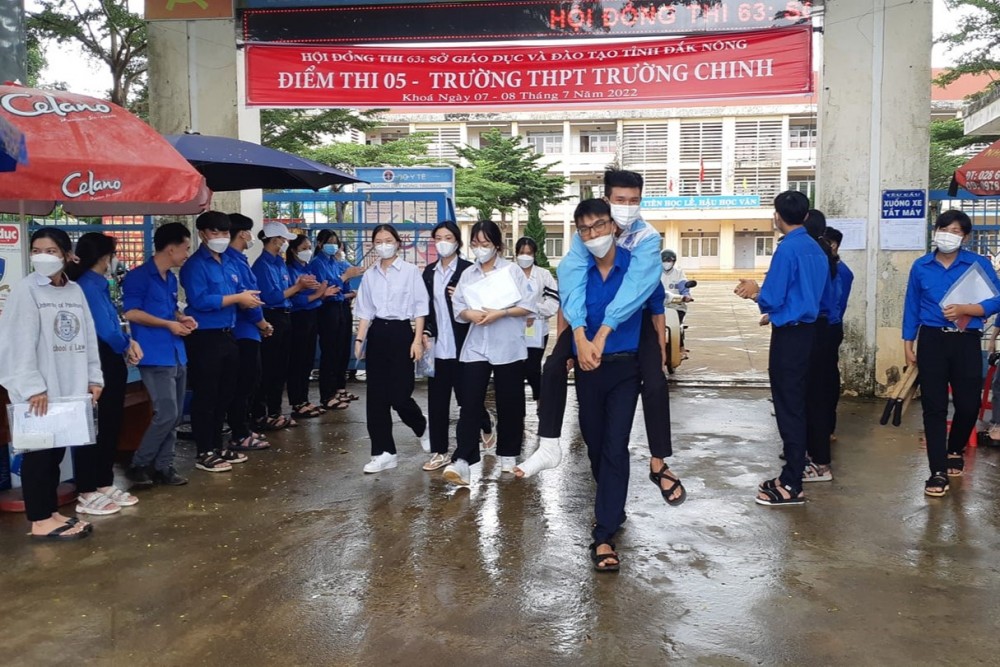 Tây Nguyên: Nhiều thí sinh vắng tại buổi thi đầu tiên của Kỳ thi tốt nghiệp THPT 2022