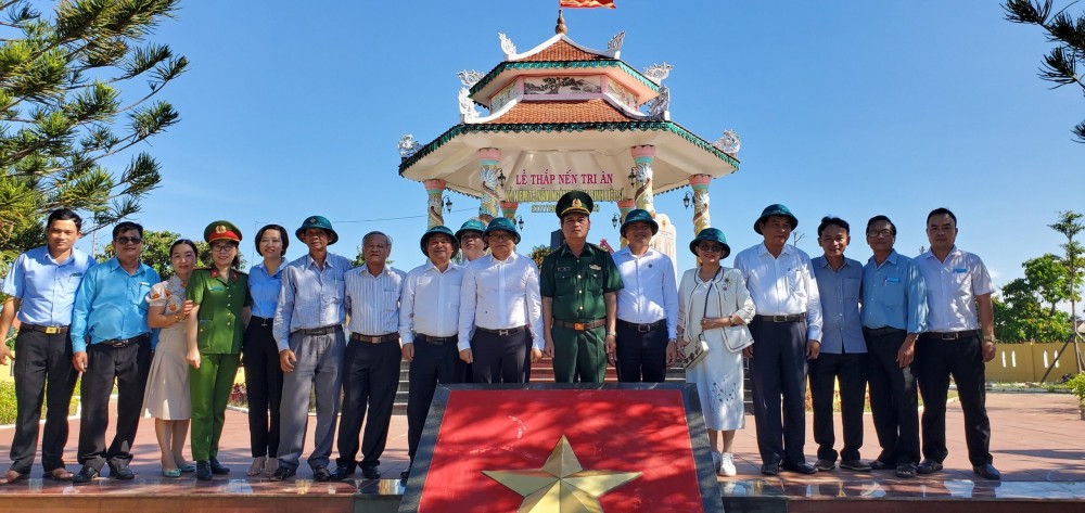 Tập đoàn VN Đà Thành tri ân Mẹ Việt Nam anh hùng và gia đình liệt sĩ, gia đình có công với cách mạng