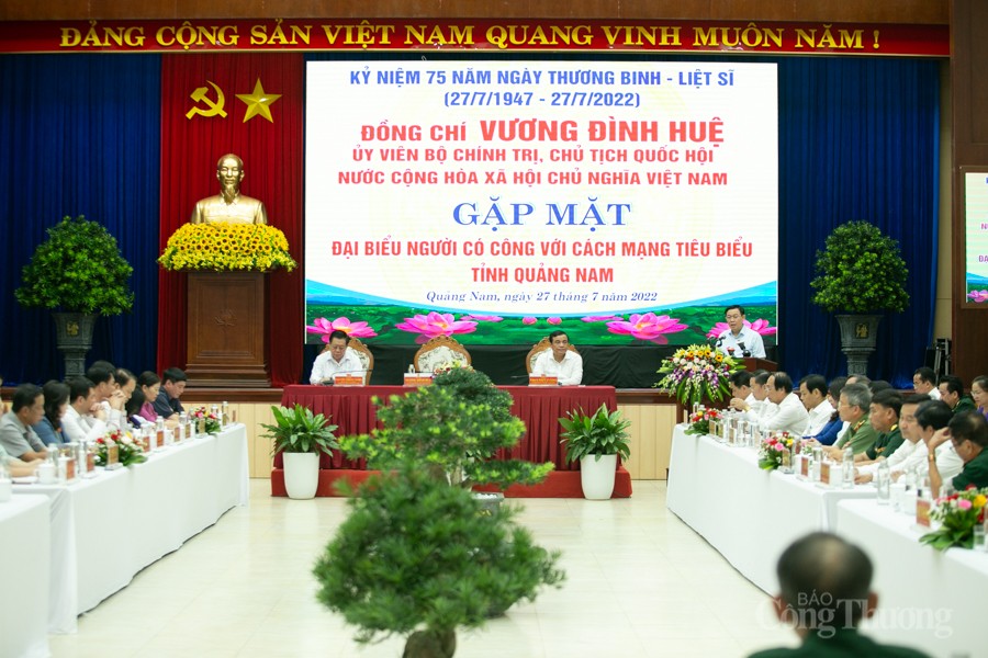 Chủ tịch Quốc hội: Tỉnh Quảng Nam đã thực hiện tốt công tác tri ân người có công