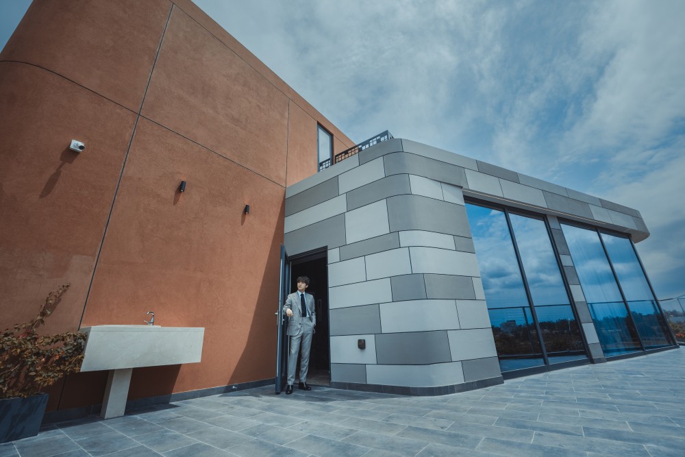 Bất ngờ với quy mô của thương hiệu Regal Homes mà Sơn Tùng M-TP mới đầu tư Bất ngờ với quy mô của thương hiệu Regal Homes mà Sơn Tùng M TP mới đầu tư