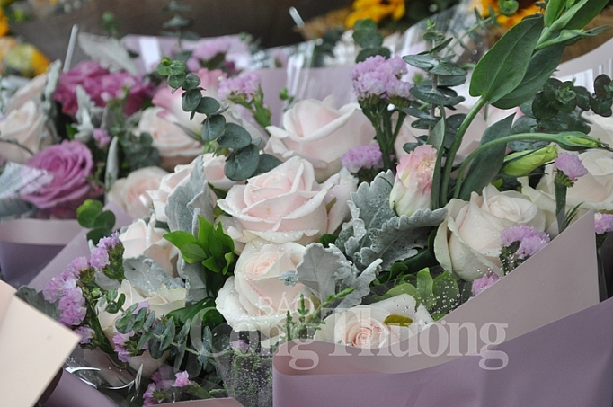 phong phu thi truong qua tang valentine
