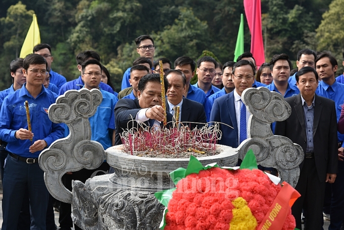 doan khoi cac co quan trung uong ra quan thang thanh nien 2019