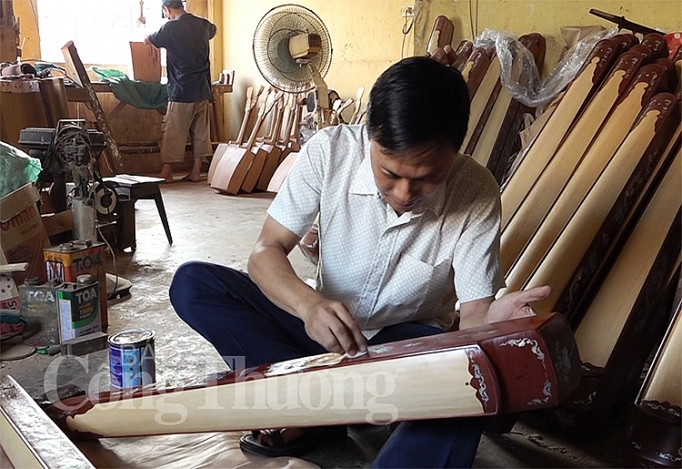 xuong nhac cu thanh cam trong long thu do