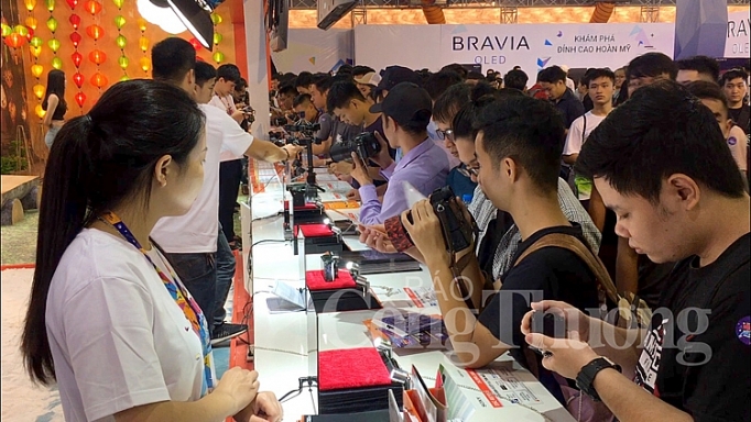 sony show 2018 san choi cong nghe an khach danh cho gioi tre