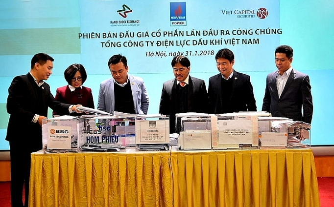thang 42020 to chuc 3 phien dau gia co phan tai hnx