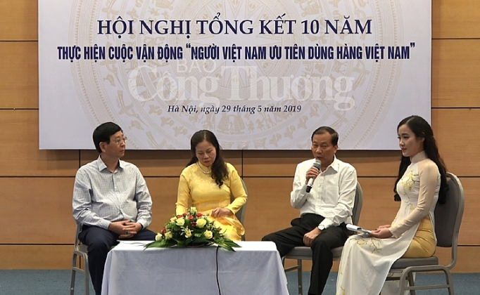 doanh nghiep mong muon hang viet khong chi chinh phuc nguoi tieu dung viet nam