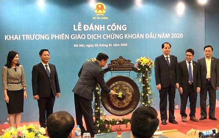 “Làm sạch” thị trường chứng khoán Việt Nam