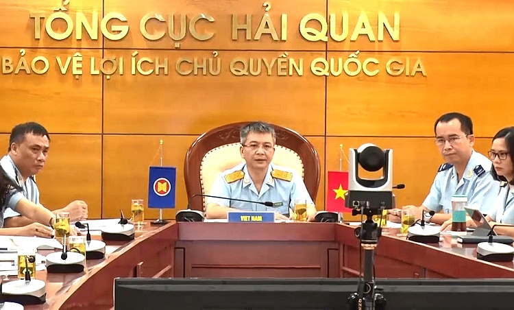 5327-hai-quan-vn1