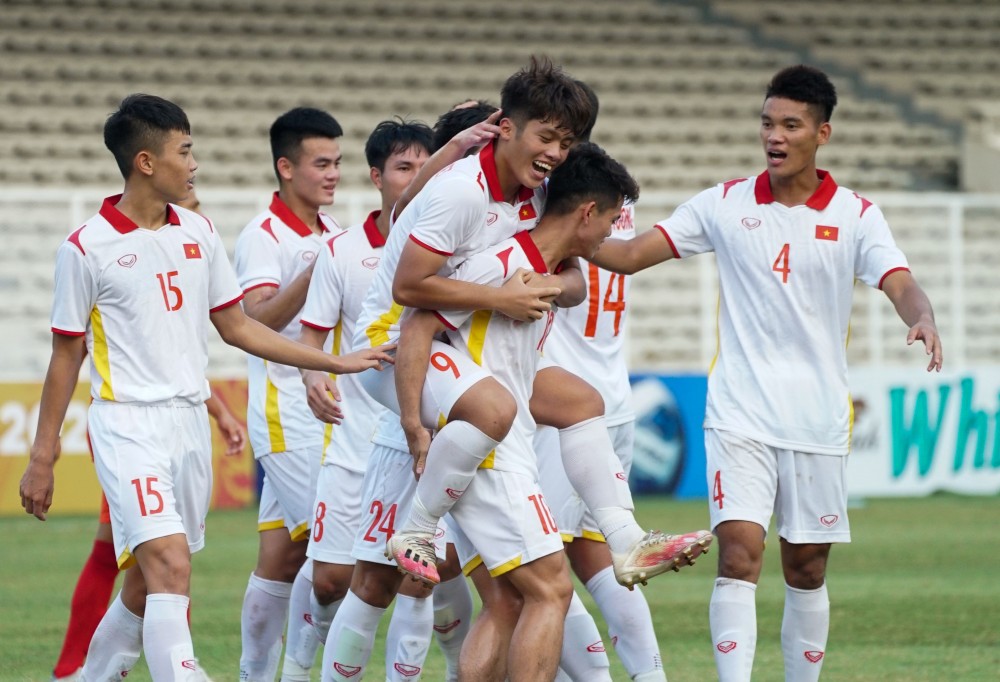 Bán kết U19 Việt Nam vs U19 Malaysia: Giăng bẫy bắt “hổ non”?