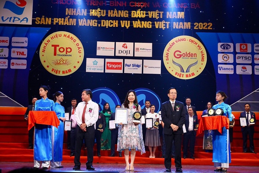 Hệ thống BRGMart được vinh danh Top 20 “Nhãn hiệu hàng đầu Việt Nam”