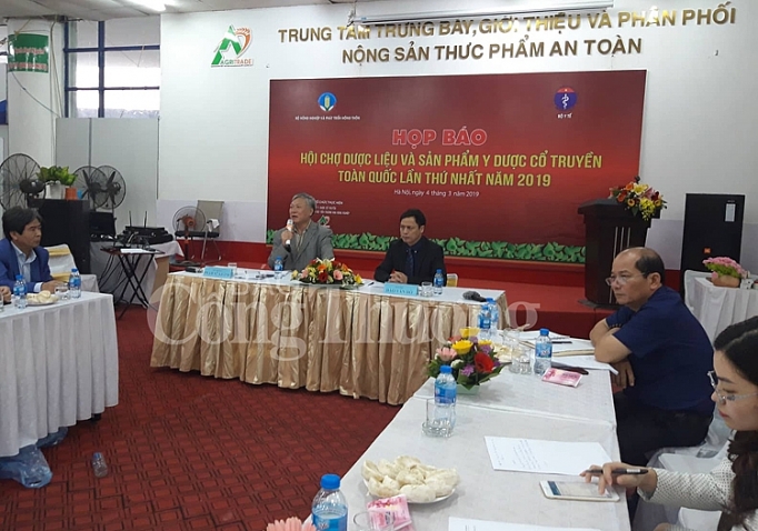 sap dien ra hoi cho duoc lieu va san pham y duoc co truyen toan quoc lan thu nhat 2019