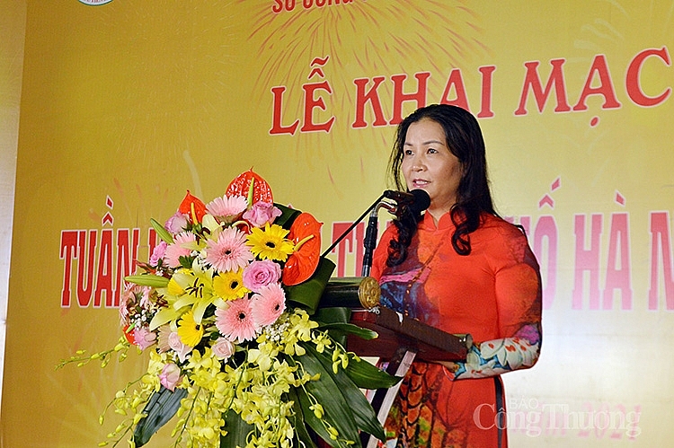 Bà Trần Thị Phương Lan