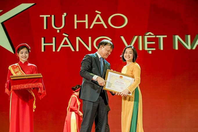 big c nhan bang khen cua bo cong thuong vi dong gop tich cuc
