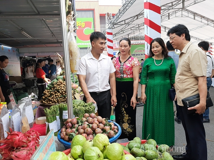 khai mac tuan hang trai cay nong san cac tinh thanh pho tai ha noi nam 2020