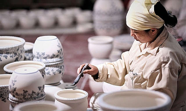 Tháng 7/2021, xuất khẩu gốm sứ mỹ nghệ tăng nhẹ