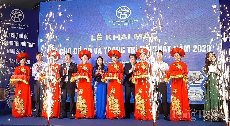 4926-ha-noi-khai-mac-hoi-cho-do-go-va-trang-tri-noi-that-nam-2020