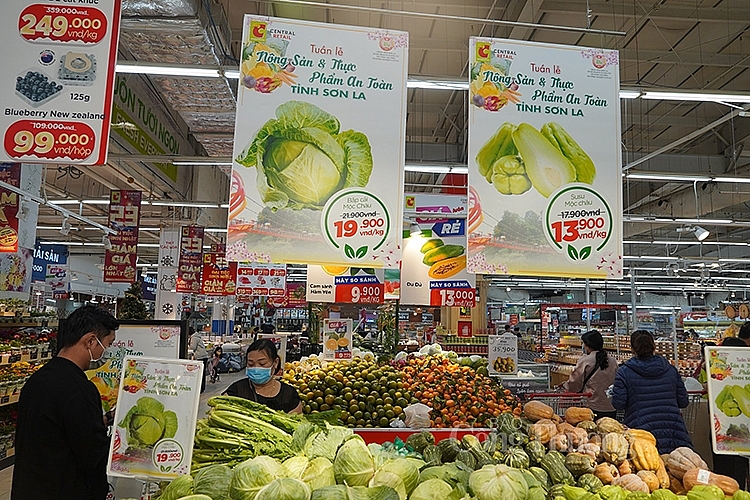 1 Hàng hóa nông sản Sơn La được giới thiệu bắt mắt trong Big C Thăng Long
