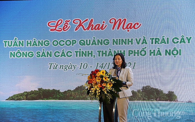 Bà Trần Thị Phương Lan