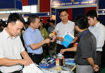 nen xay dung he thong khieu nai dien tu