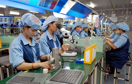 Thu hút FDI 10 tháng đạt 23,74 tỷ USD, tăng nhẹ so với cùng kỳ 2020