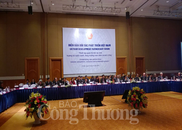 VDPF 2015: Hướng tới cạnh tranh và tăng trưởng toàn diện, bền vững